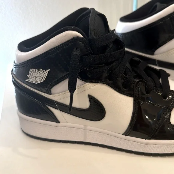 Jordan 1 se Mid All Star 2021